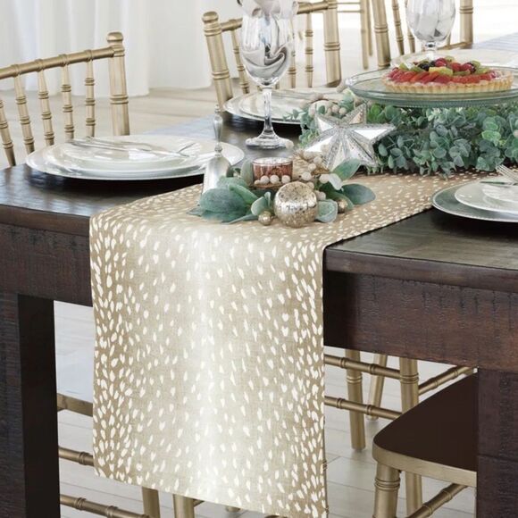 tinsel & fir Ivory Gold Embroidered Floral Winter Branches Lace Table Runner - Picture 10 of 11